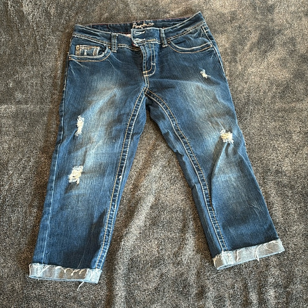 Amethyst Jean capris